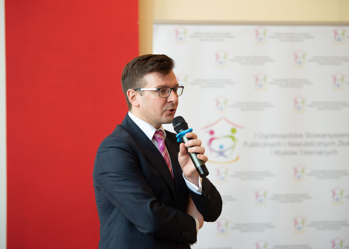Żłobki w Łódzkiem. Konferencja w Brzezinach