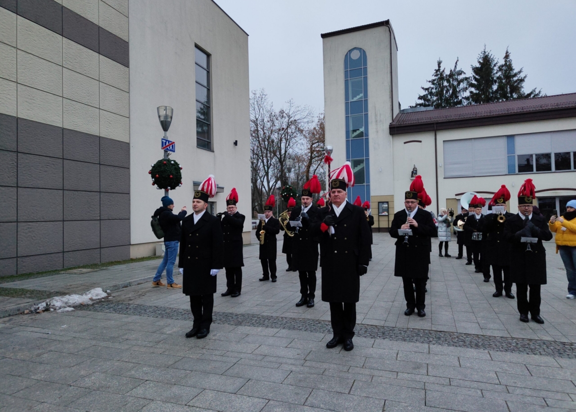 Górnicza pobudka, czyli początek obchodów Barbórki w Bełchatowie