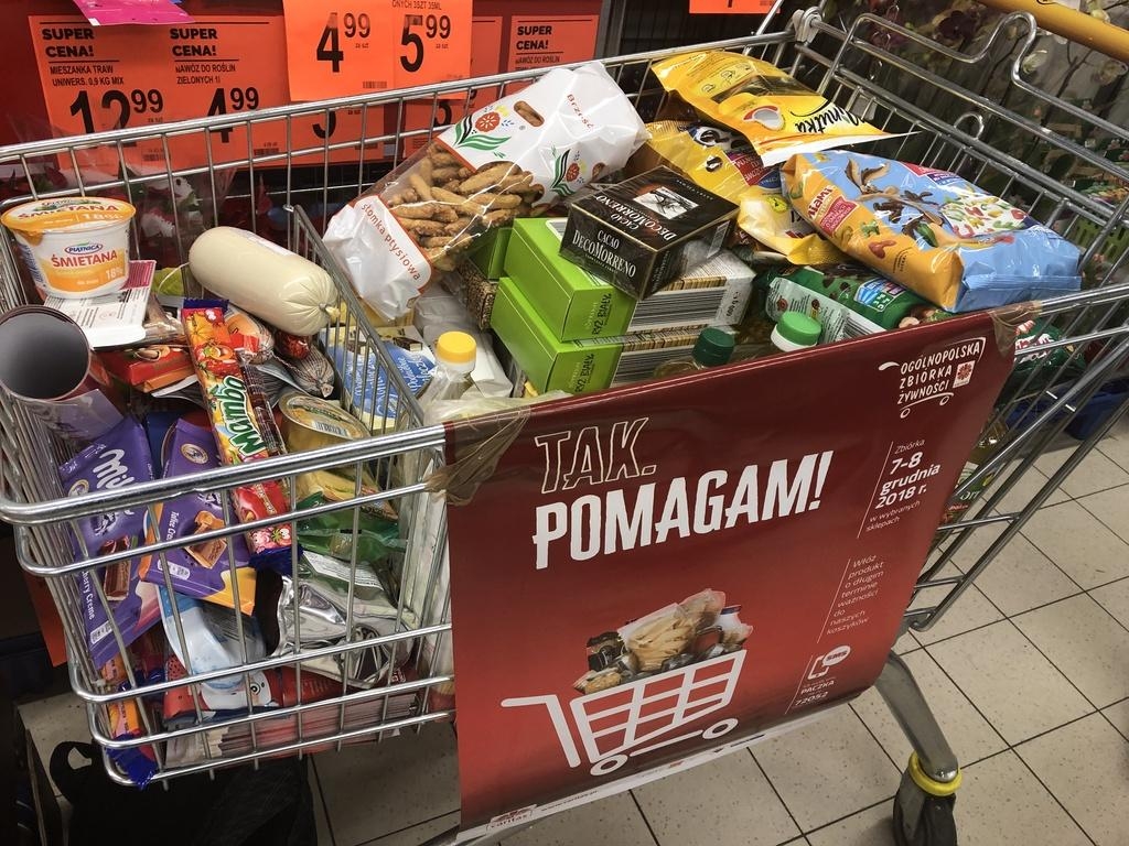 Zbiórka Żywności Caritas 2022 w Łodzi 1 Caritas ze świąteczną akcją dla potrzebujących: "Tak. Pomagam!"