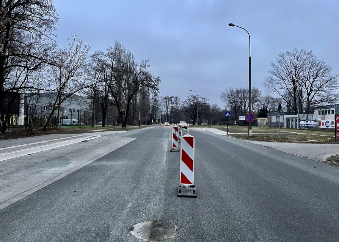 Koniec utrudnień na Włókniarzy, a na Aleksandrowskiej kolejny remont [ZDJĘCIA + WIDEO]