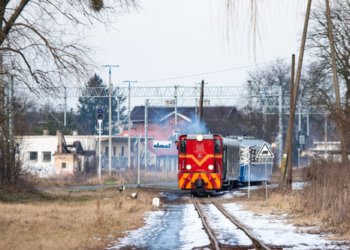 Prace remontowe na trasie Rogowskiej Kolei Wąskotorowej