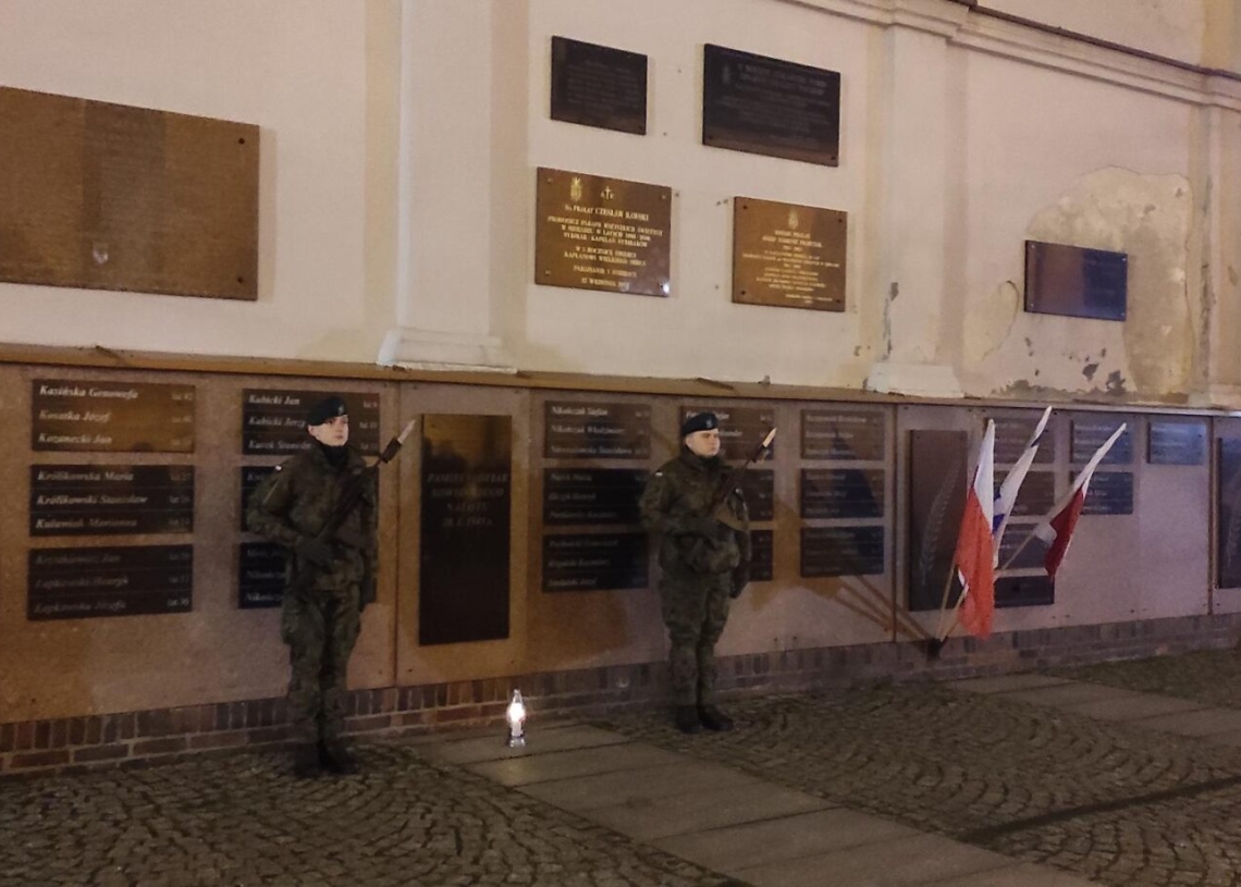 Upamiętnienie ofiar II wojny światowej w Sieradzu