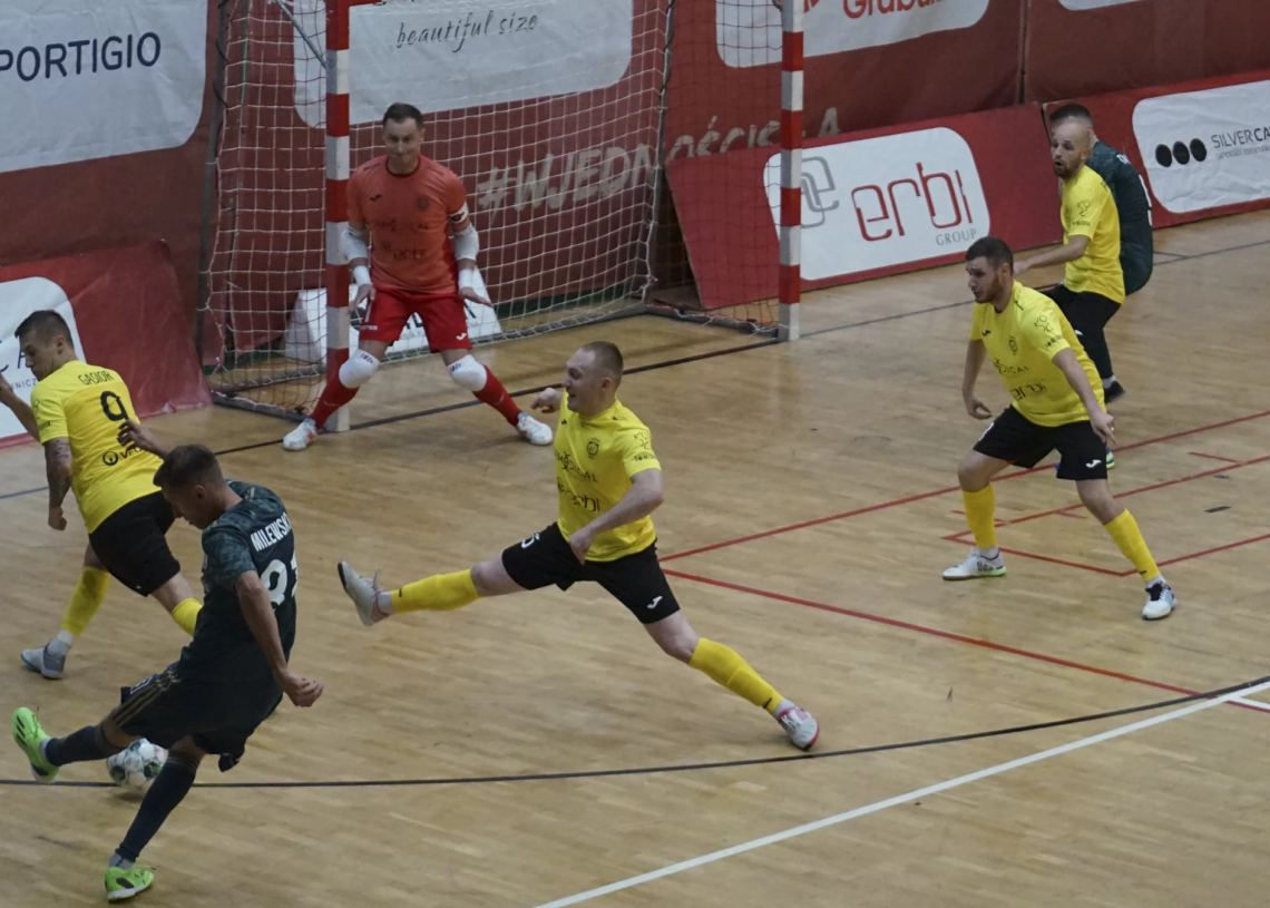 FOGO Futsal Ekstraklasa, futsaliści Widzewa wygrali w Lesznie