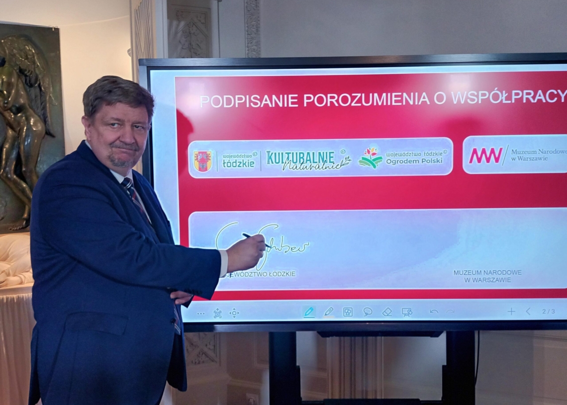 „Łąki zdrowia ” w kompleksie parkowo-pałacowym w Nieborowie, czyli ponad 4 ha ziół i gatunków roślin uprawianych przez Radziwiłłów
