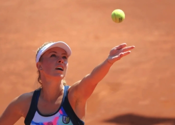 Magdalena Fręch w II rundzie Madrid Open 2023