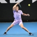 Hubert Hurkacz awansował do trzeciej rundy Australian Open. Swoje mecze wygrały także Iga Świątek i Magda Linette.