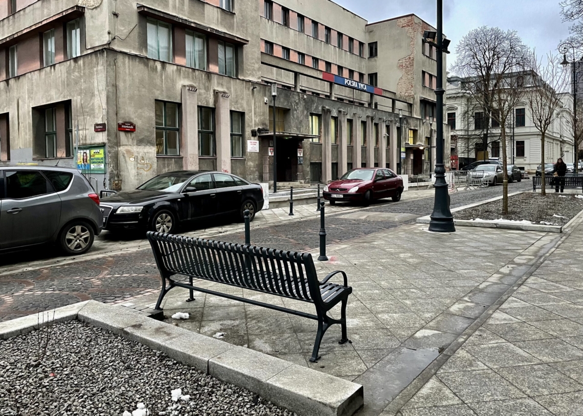 Budowa woonerfu na Moniuszki symbolem przedłużających się łódzkich inwestycji [ZDJĘCIA]