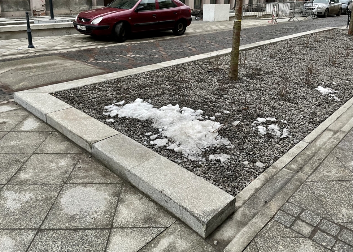 Budowa woonerfu na Moniuszki symbolem przedłużających się łódzkich inwestycji [ZDJĘCIA]