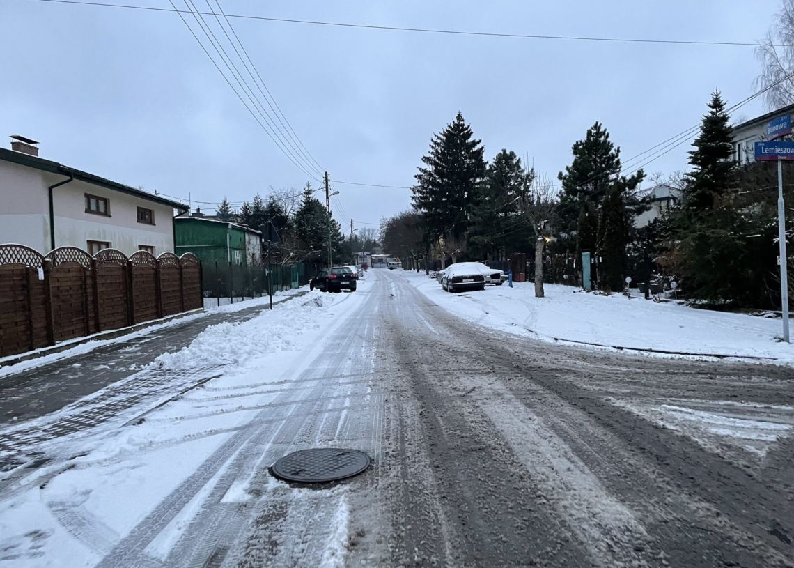 Krakowska będzie mieć nowy asfalt, a na Bronowej nadal ażurowe, betonowe płyty [ZDJĘCIA]