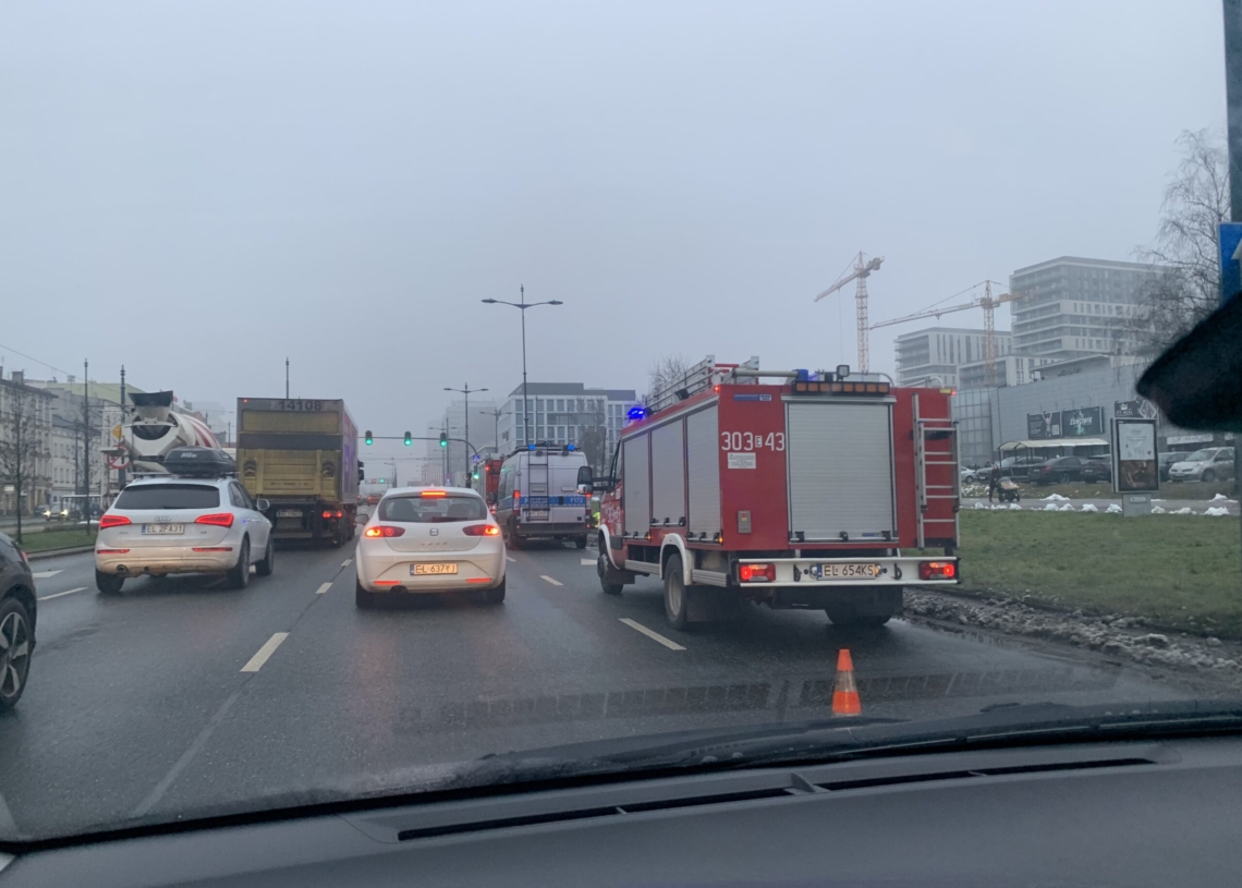 Wypadek na al. Piłsudskiego przy skrzyżowaniu z Kilińskiego