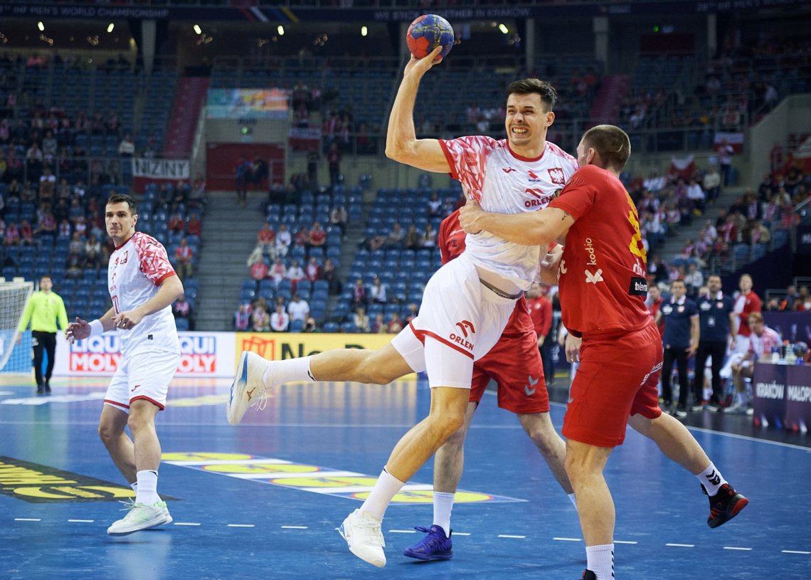 Reprezentacja Polski pokonała Czarnogórę 27:20. Kornecki i Jędraszczyk pokazali klasę
