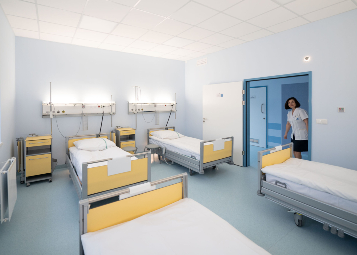 Rehabilitacja po COVID-19 w Łodzi. Otwarcie oddziału w szpitalu im. Biegańskiego
