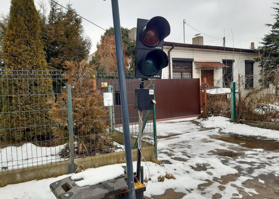 Budowa ronda na Pomorskiej trwa od 15 dni. Na razie prace prowadzone są na jednym pasie [ZDJĘCIA]