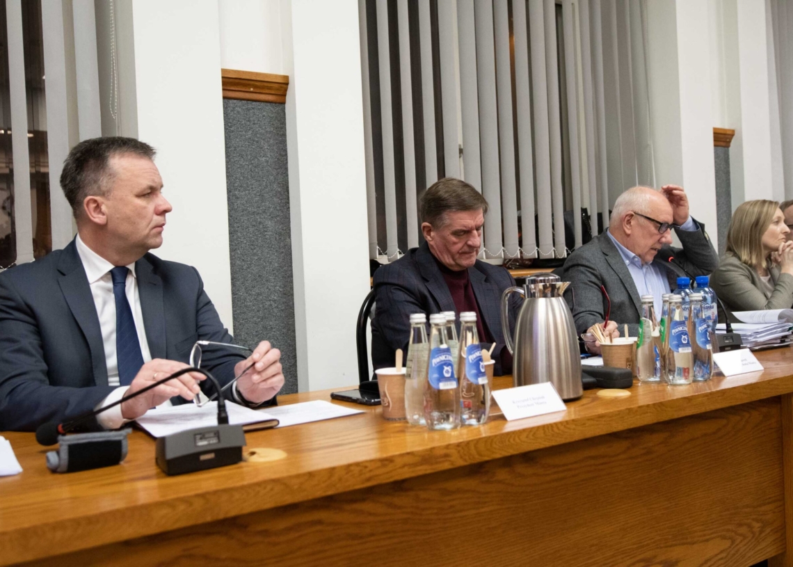 Sesja nadzwyczajna w Piotrkowie Trybunalskim