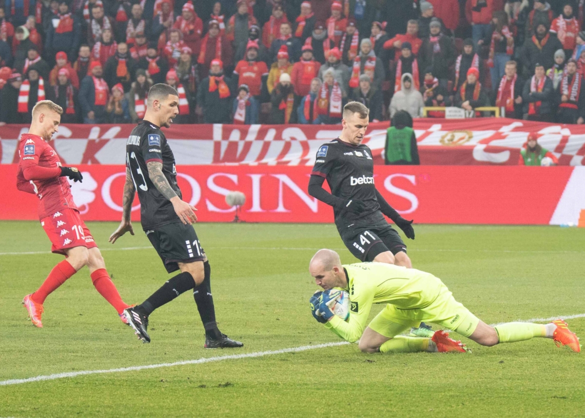 Niesamowite show przy Piłsudskiego. Widzew remisuje z Pogonią [ZDJĘCIA]
