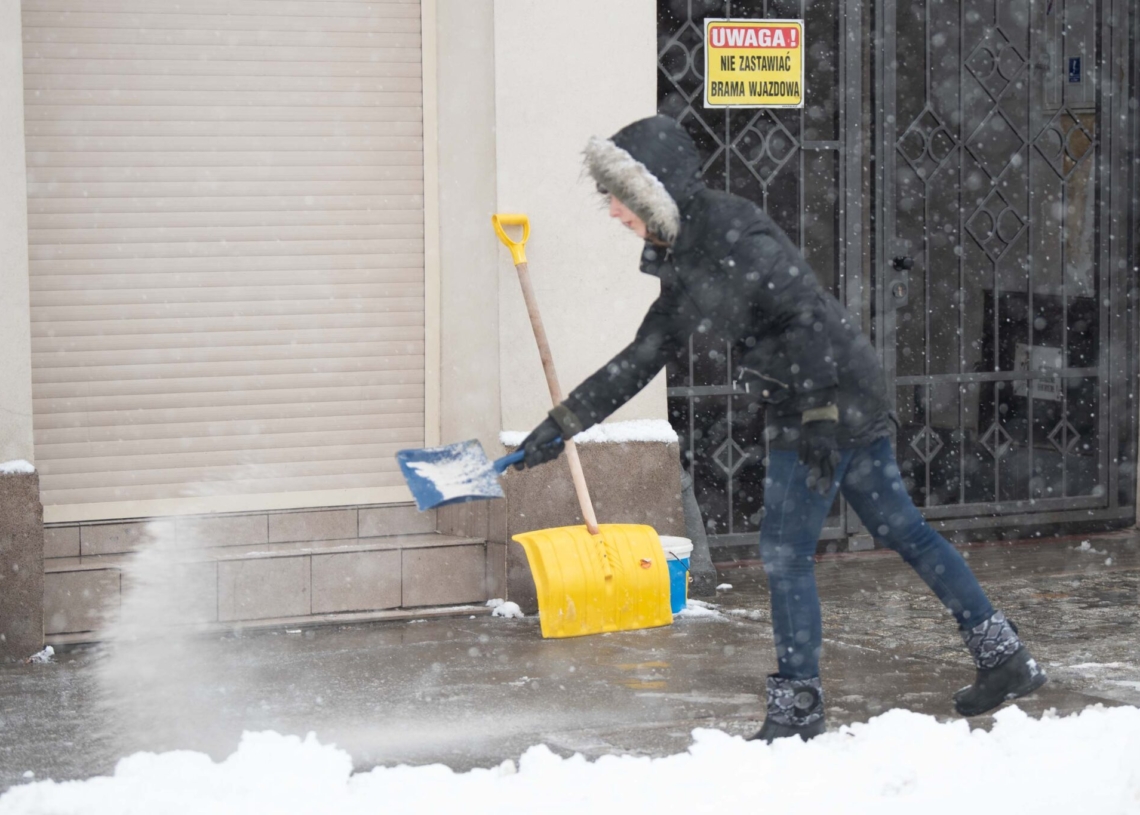 IMGW ostrzega przed trudnymi warunkami pogodowymi. Silny wiatr i możliwe opady śniegu 1 IMGW ostrzega przed trudnymi warunkami pogodowymi. Silny wiatr i możliwe opady śniegu