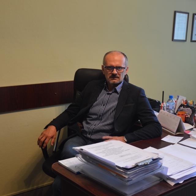Dyrektor Mirosław Kubiak odwołany. W Specjalnym Ośrodku Szkolno-Wychowawczym w Gromadzicach miało dochodzić do mobbingu 1 Mirosław Kubiak, odwołany dyrektor Specjalnego Ośrodka Szkolno - Wychowawczego w Gromadzicach