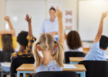 Dla kogo nauczyciel wspomagający? Pedagogiczne zamieszanie