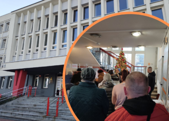 Karta pasażera w Radomsku cieszy się dużym zainteresowaniem. Mieszkańcy ustawiają się w długiej kolejce 2 Karta pasażera w Radomsku