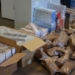 KAS przejęła 963 paczki papierosów bez akcyzy i ponad 10 kg tytoniu. Zatrzymano dwóch 64-latków 6 KAS przejęła blisko 1000 paczek papierosów bez akcyzy