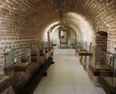 Muzeum Okręgowe w Sieradzu kontynuuje prace modernizacyjne. Dyrektor placówki o planach na 2023 rok 1 Muzeum Okręgowe w Sieradzu