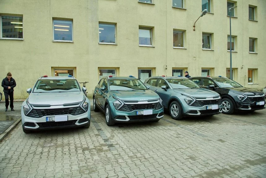 4 nowe, nieoznakowane auta na stanie łódzkiej policji 1 Nowe nieoznakowane auta w łódzkiej policji