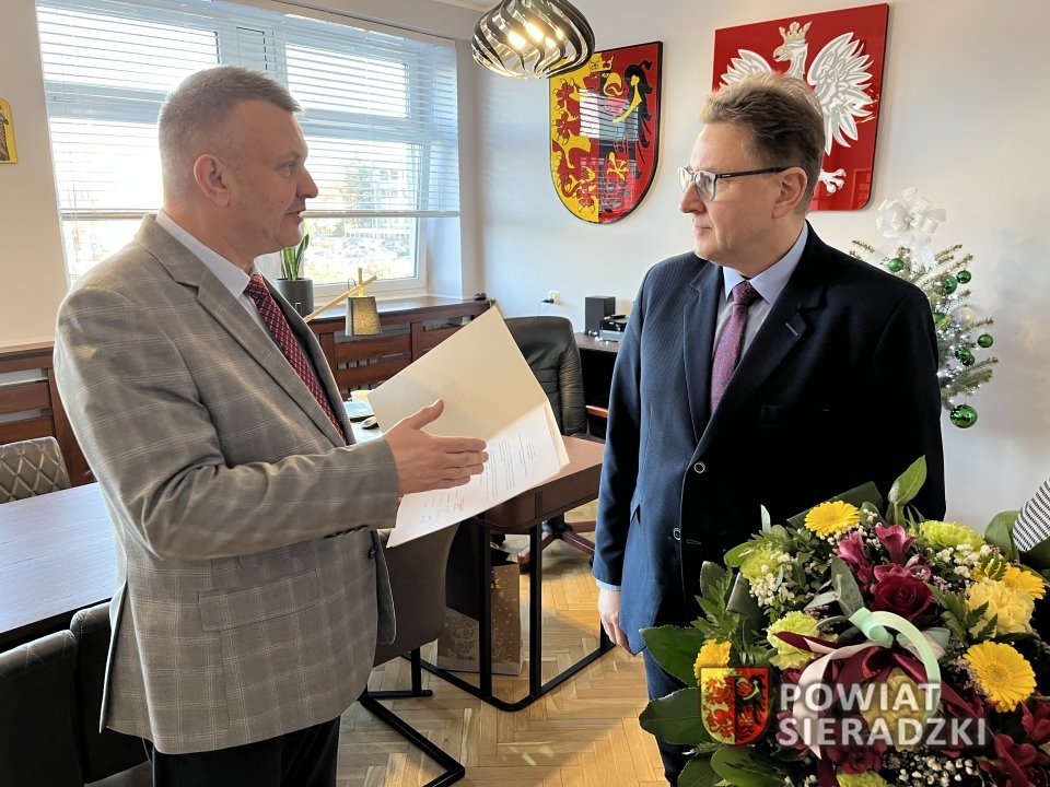 Piotr Gutbier ponownie dyrektorem Muzeum Okręgowego w Sieradzu. Został powołany na 7-letnią kadencję 1 Piotr Gutbier dyrektorem sieradzkiego muzeum