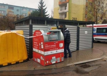Wyrzucili zwłoki noworodka na śmietnik