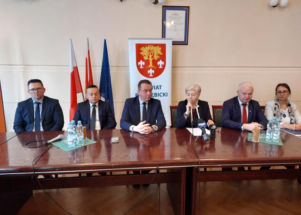 5 mln zł rządowego dofinansowania na remont kilku odcinków dróg w powiecie poddębickim