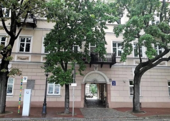 Kamienica napoleońska w Łowiczu