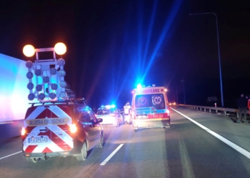 policjant z Piotrkowa został potrącony na autostradzie A1