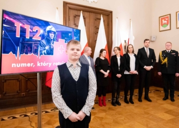 Europejski Dzień Numeru Alarmowego 112. 10-letni Miłosz z Radomska pokazał jak z niego korzystać