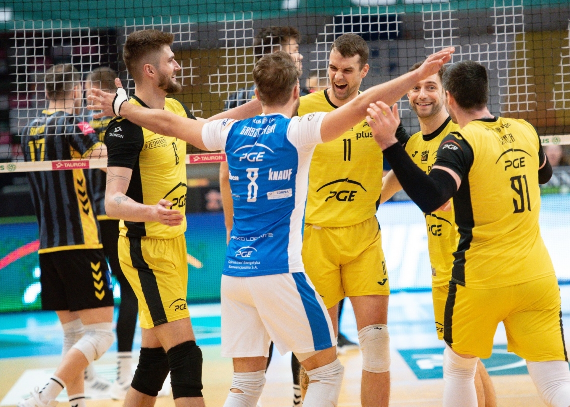 PGE Skra Bełchatów przegrała 2:3 z GKS-em Katowice. To ósma ligowa porażka z rzędu bełchatowian