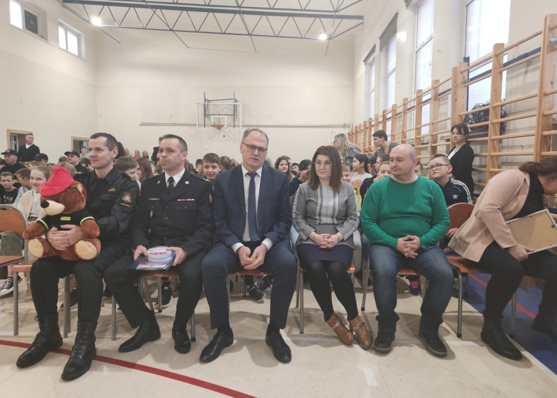 10-letni Miłosz z Radomska uratował życie ojczyma i odebrał dyplom z rąk prezydenta miasta