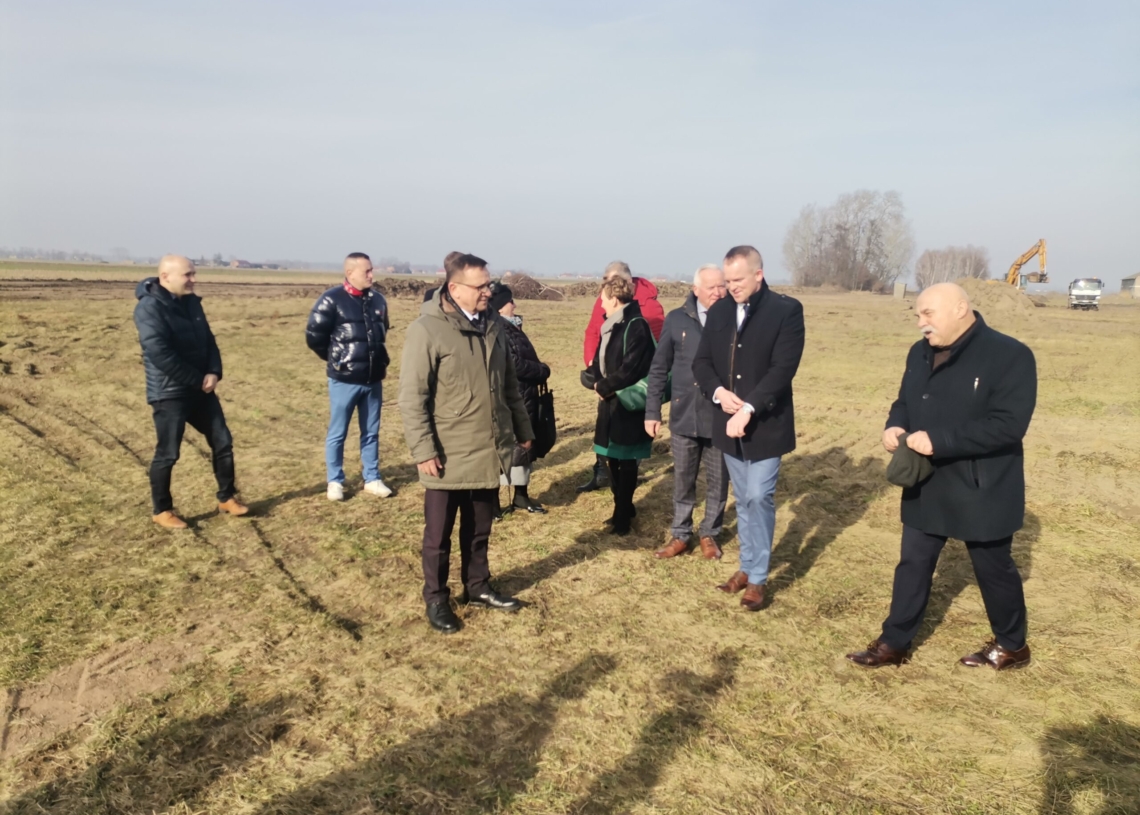 W Popowie Głowieńskim rozpoczęła się budowa kompleksu sportowego za niemal 7 mln zł [ZDJĘCIA]