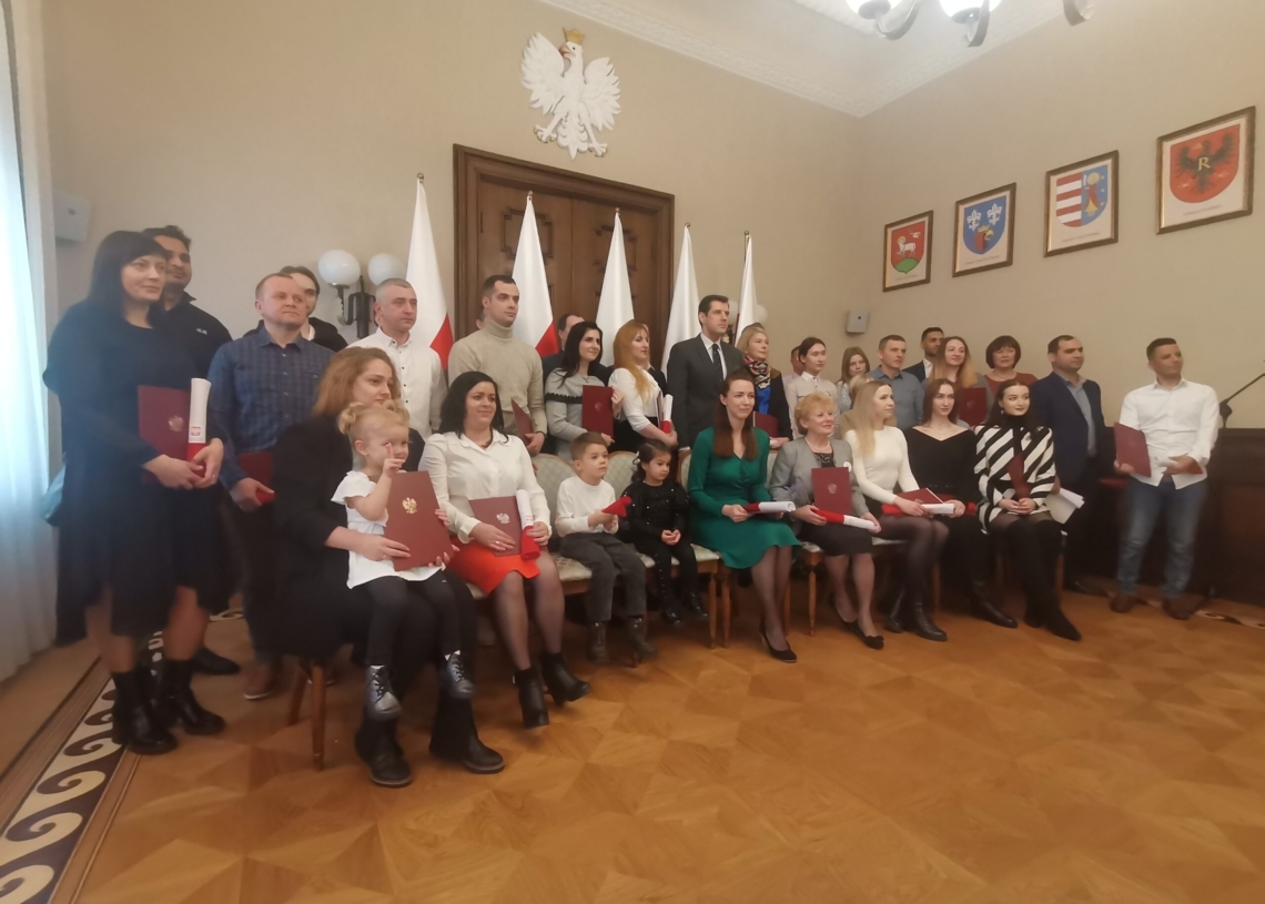 Akty nadania obywatelstwa polskiego