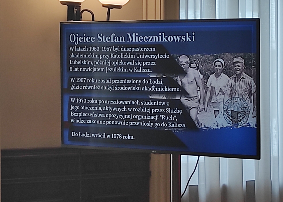 Budowa pomnika ojca Stefana Miecznikowskiego, legendarnego kapelana łódzkiej Solidarności
