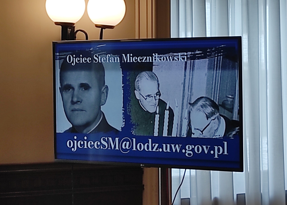 Budowa pomnika ojca Stefana Miecznikowskiego, legendarnego kapelana łódzkiej Solidarności