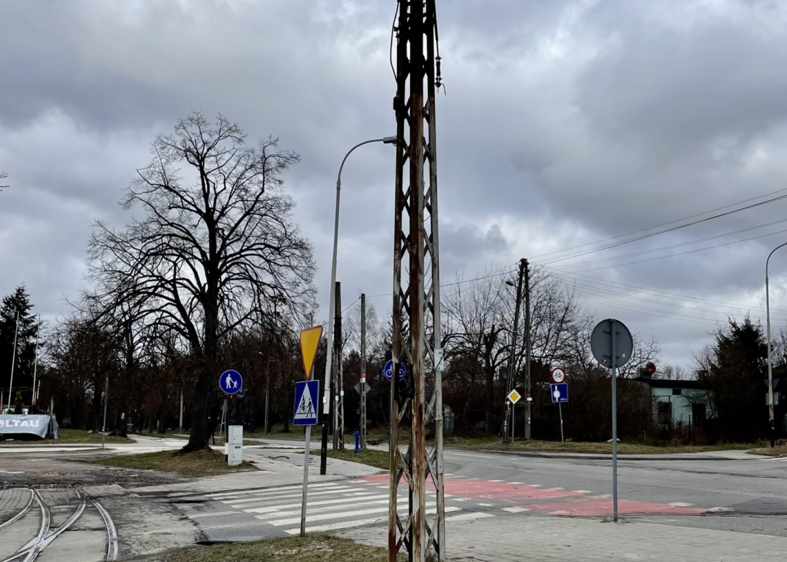 Zapomnianych krańcówek w Łodzi sporo. Kiedy tramwaje wrócą na te pętle? [ZDJĘCIA + WIDEO]