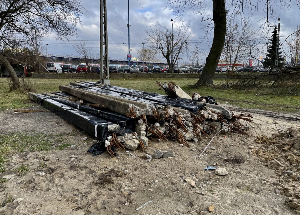 Zapomnianych krańcówek w Łodzi sporo. Kiedy tramwaje wrócą na te pętle? [ZDJĘCIA + WIDEO]