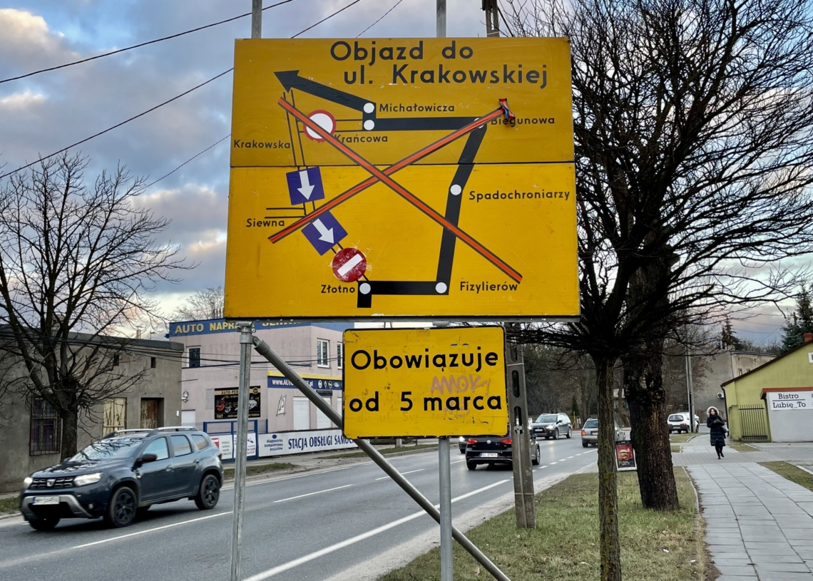 Poranne utrudnienia na modernizowanej ul. Krakowskiej. Autobusy linii 72A, 72B i 83 kursują opóźnione 1 na modernizowanej ul. Krakowskiej