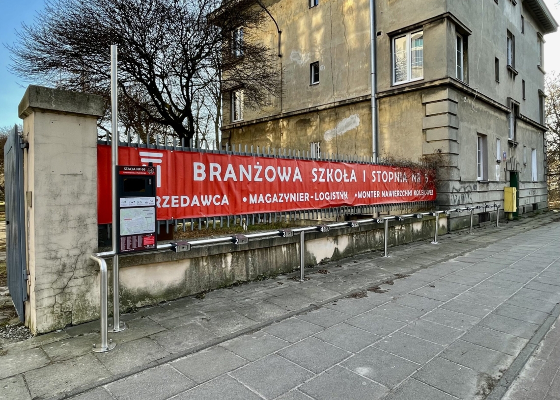 1 marca sezon rozpoczyna Łódzki Rower Publiczny, a jednośladów jeszcze na wielu stacjach brak [ZDJĘCIA]