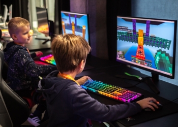 Koduj z Gigantami. Programowanie