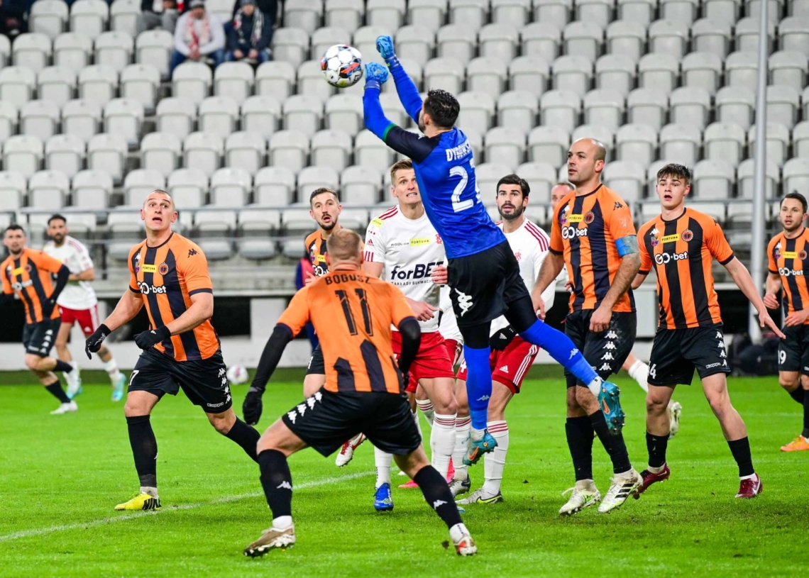 ŁKS Łódź - Chrobry Głogów 5:2. Emocji przy al. Unii nie brakowało