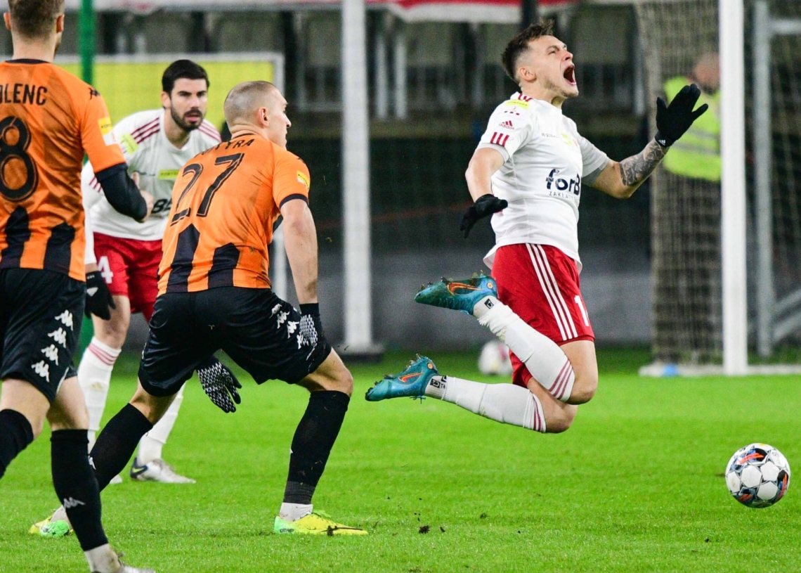 ŁKS Łódź - Chrobry Głogów 5:2. Emocji przy al. Unii nie brakowało