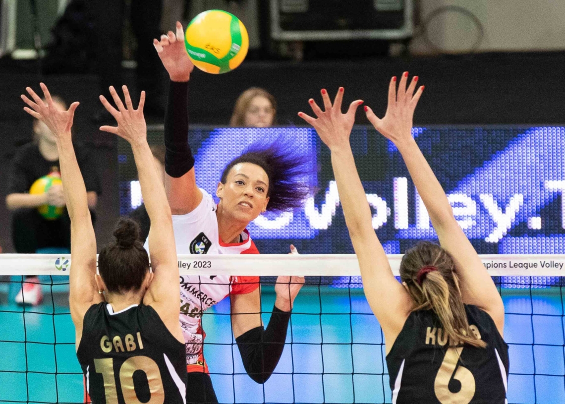 Liga Mistrzyń, ŁKS Commercecon Łódź - VakifBank Stambuł 0:3