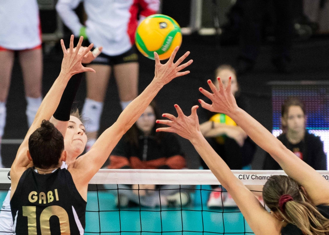 Liga Mistrzyń, ŁKS Commercecon Łódź - VakifBank Stambuł 0:3