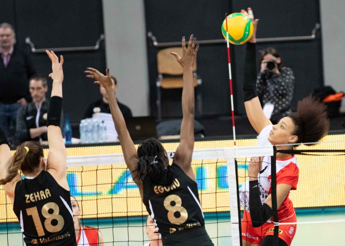 Liga Mistrzyń, ŁKS Commercecon Łódź - VakifBank Stambuł 0:3