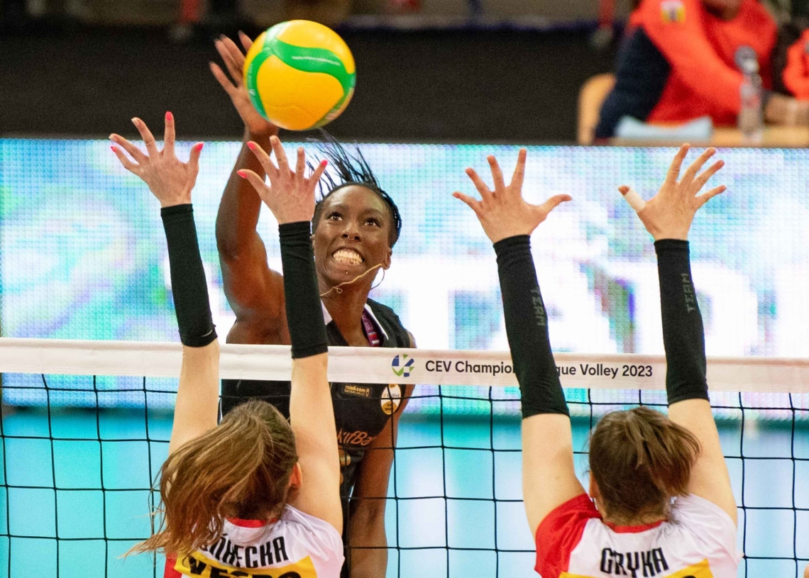 Liga Mistrzyń, ŁKS Commercecon Łódź - VakifBank Stambuł 0:3