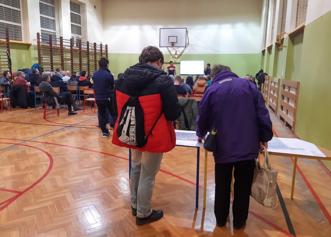Konsultacje tramwajowe w sprawie przebudowy Srebrzyńskiej. Dotychczasowa pętla do likwidacji, ale torowisko zostanie przedłużone do Włókniarzy